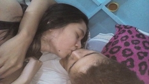 The Couple That Kantot Together stays together